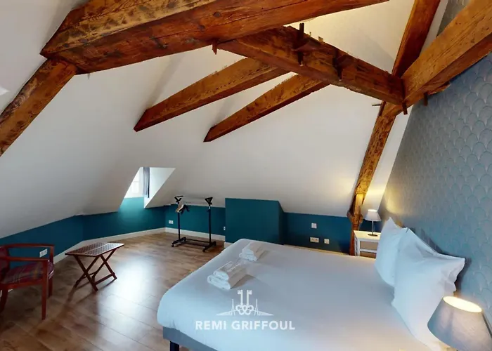 Duplex Traversiere Spacious 100m From The Port 4 Guests *