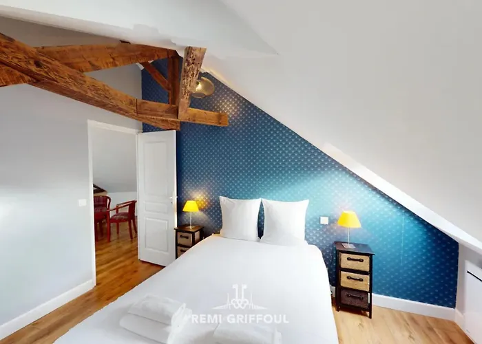 Duplex Traversiere Spacious 100m From The Port 4 Guests